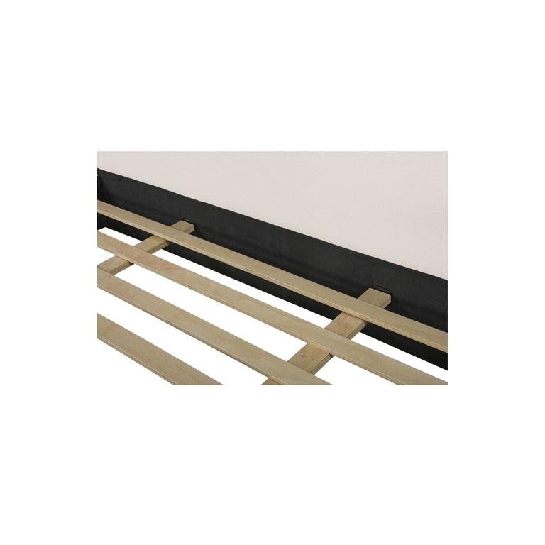 CAMILLA KING BED CHESTNUT