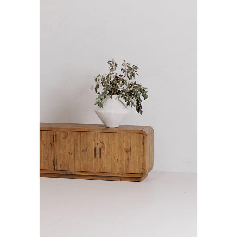 MONTEREY MEDIA CABINET RUSTIC BLONDE