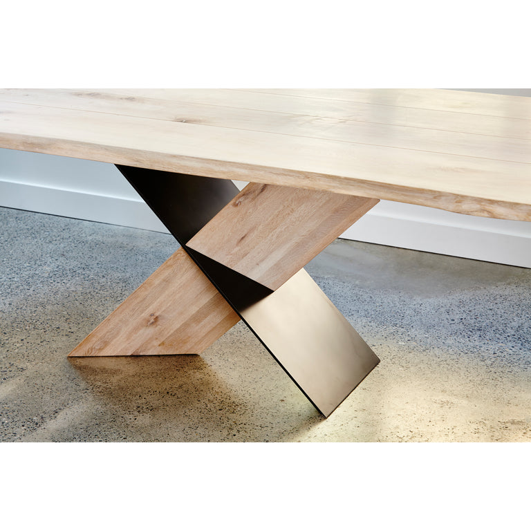 INSTINCT DINING TABLE NATURAL