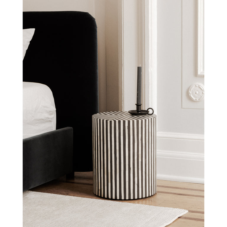 CHAMEAU SIDE TABLE BLACK