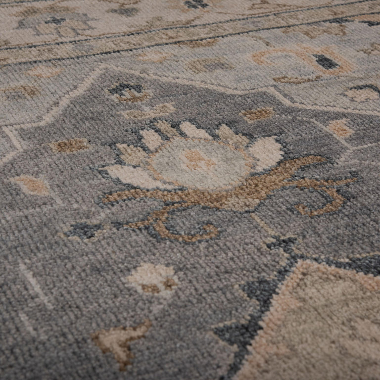 HALLMARK | RUGS