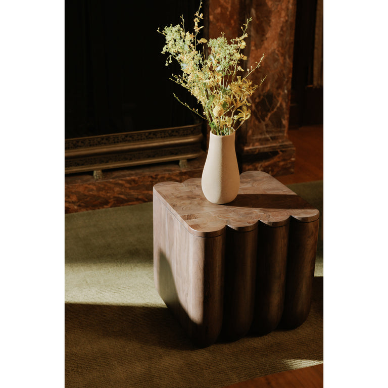 PUNYO PUNYO ACCENT TABLE ESPRESSO BROWN