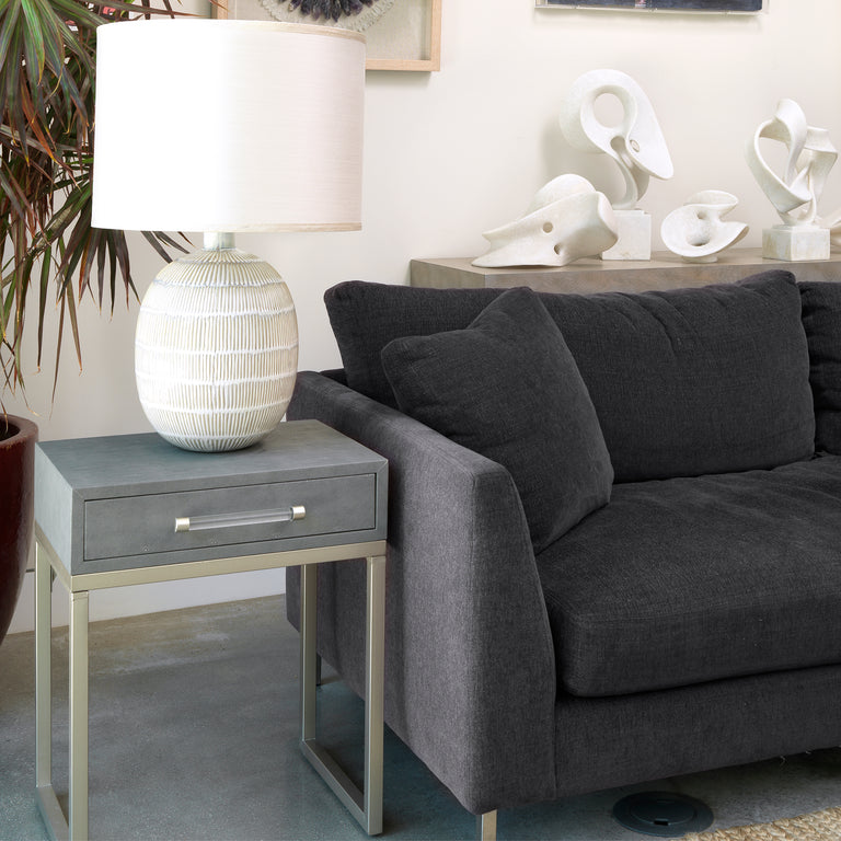 KAIN SIDE TABLE