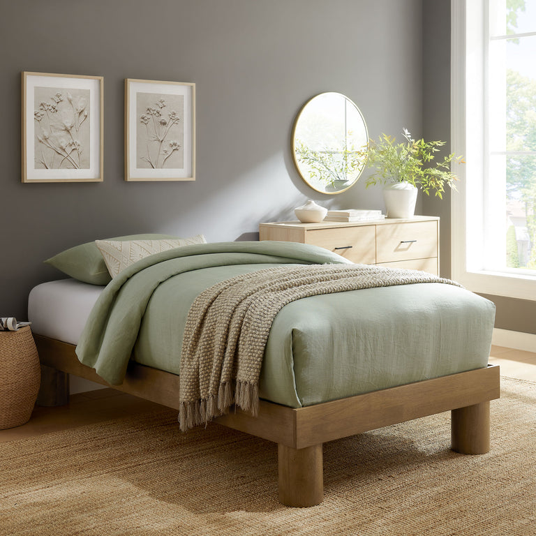 RUNA | BEDS | FRENCH OAK