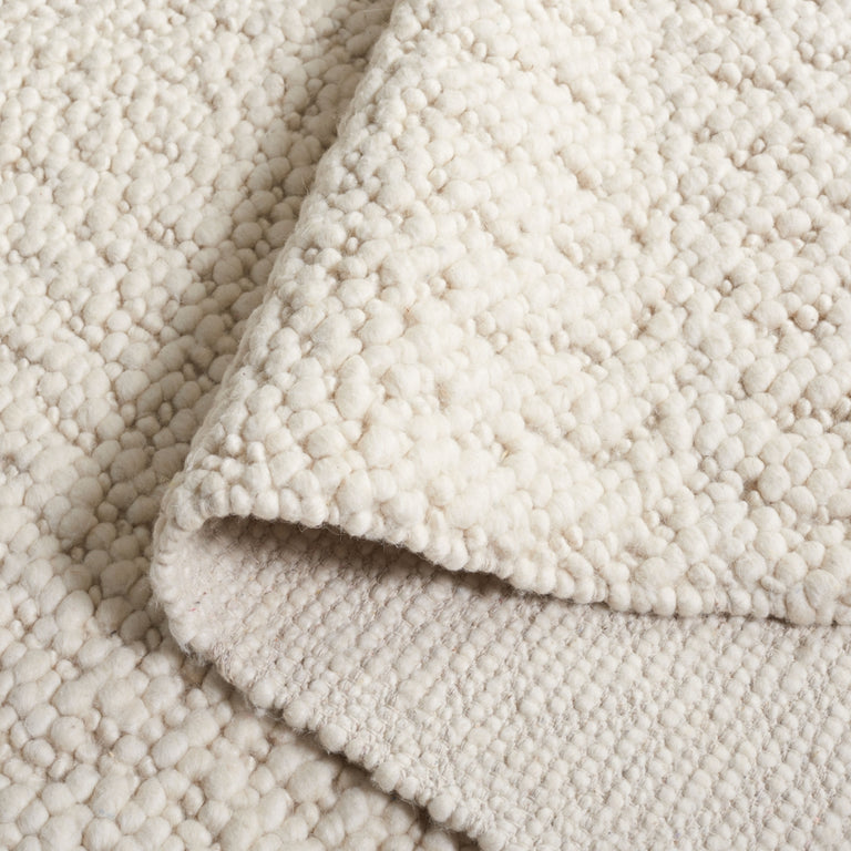 ENBOM HAND TUFTED RUG