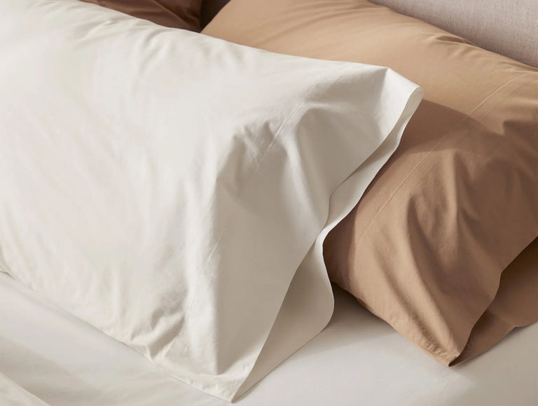 REFINED ORGANIC PERCALE PILLOWCASES | BEDDING