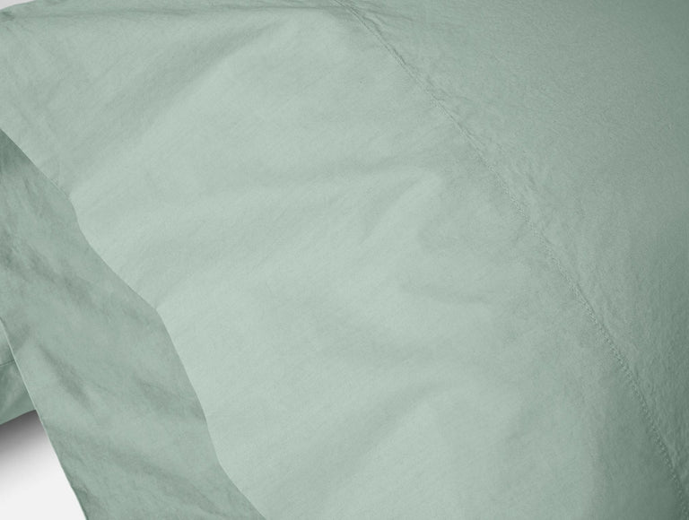 REFINED ORGANIC PERCALE PILLOWCASES | BEDDING