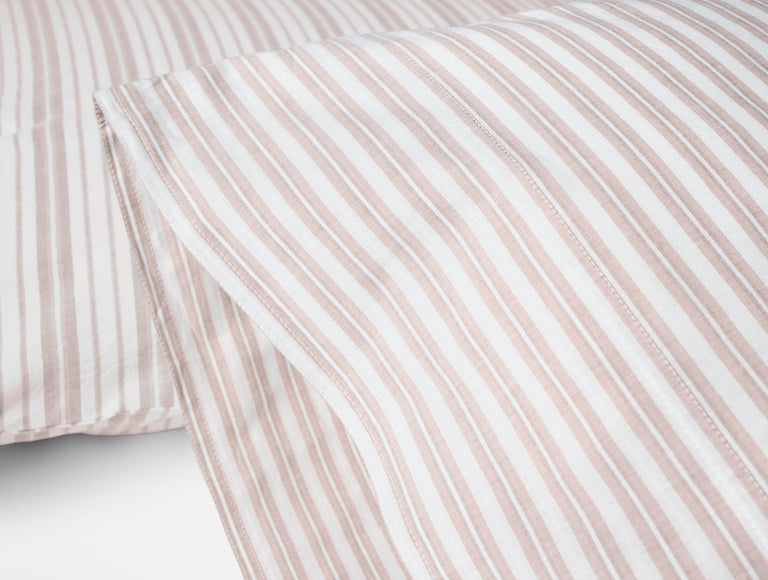 ORGANIC CRINKLED PERCALE PILLOWCASES | BEDDING