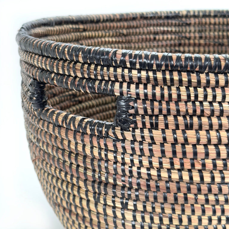 Black Oval Basket | BASKETS