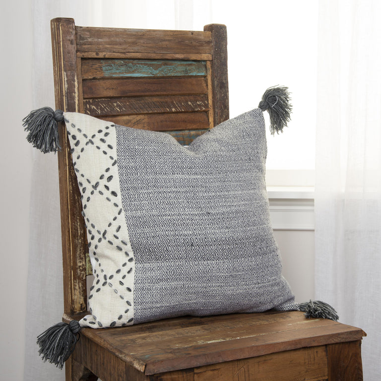 IVORY/GRAY COLOR BLOCK MODERN INDUSTRIAL PILLOW