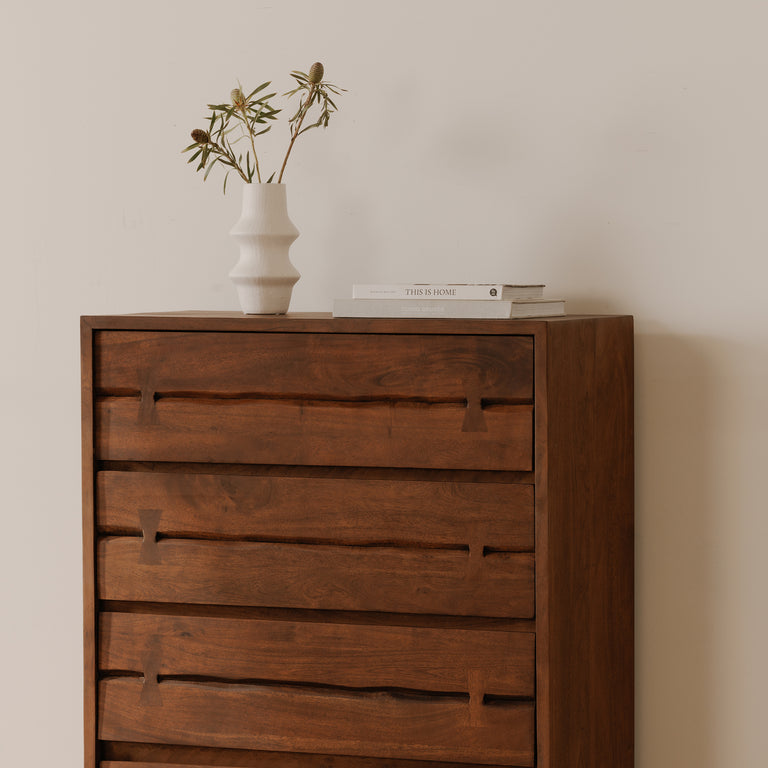 MADAGASCAR CHEST BROWN