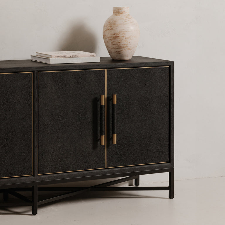 MAKO SIDEBOARD BLACK