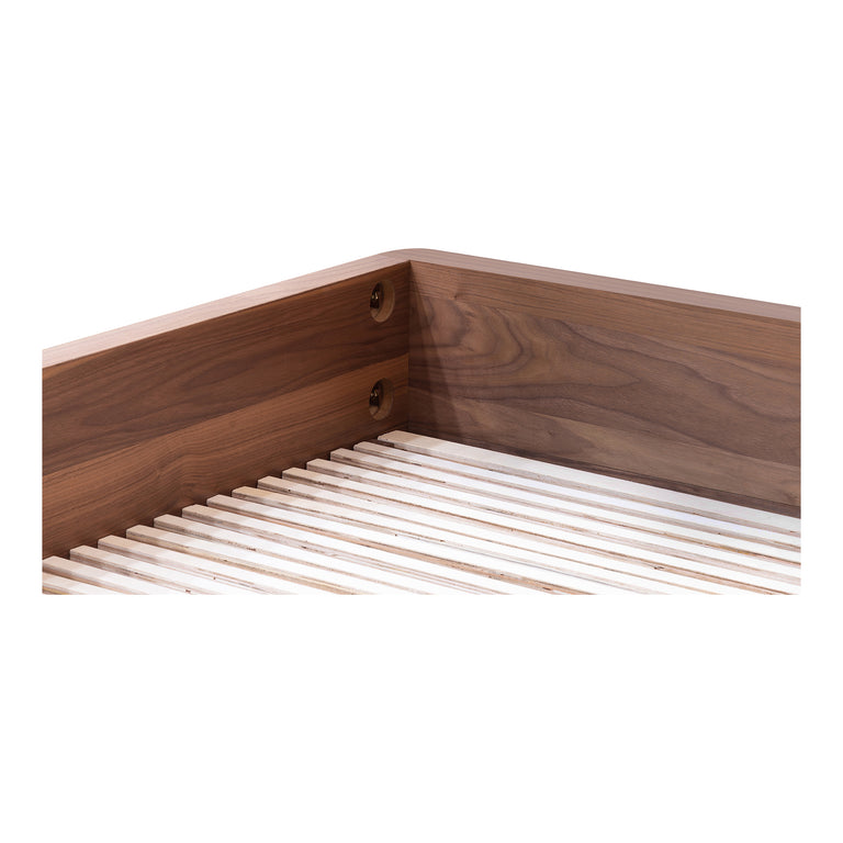 ROUND OFF KING BED LIGHT OAK BROWN