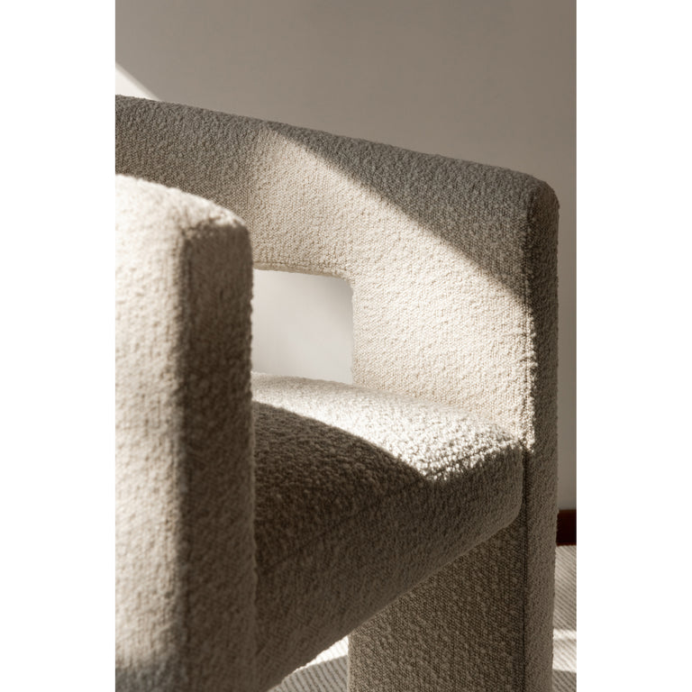 ELO CHAIR BLACK