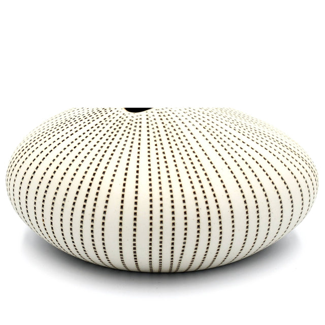 PORCELAIN PEBBLE BUD VASE  •  MX