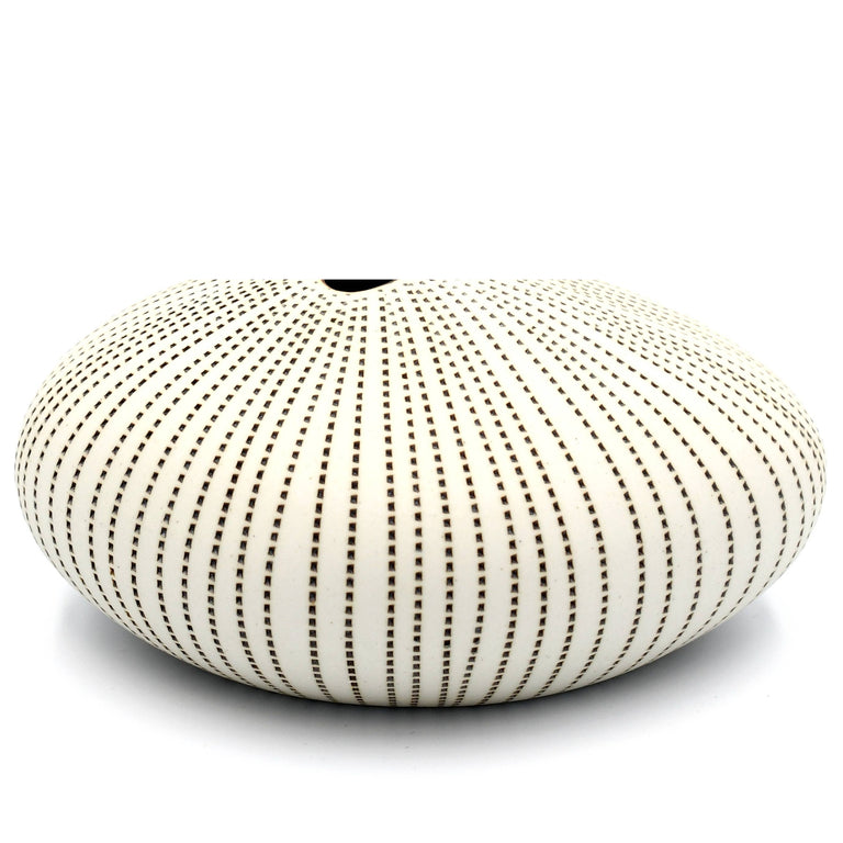 PORCELAIN PEBBLE BUD VASE  •  MX