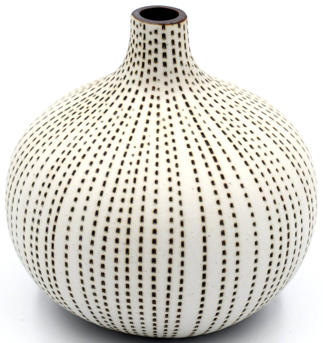 PORCELAIN CONGO BUD VASE  •  L