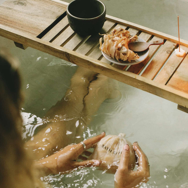 A Moment of Her Gift Set