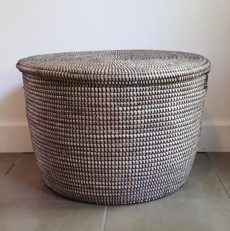Black Flat Lid Floor Basket | BASKETS