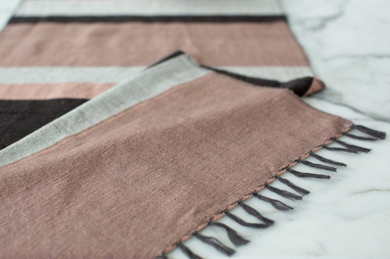 DALOL HANDWOVEN ETHIOPIAN COTTON TABLE RUNNER | ENTERTAINING
