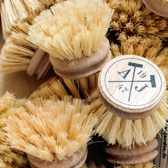 ANDREE JARDIN HANDLED DISH BRUSH REFILLS - HEAD ONLY / NO HANDLE MIN 12 | KITCHEN STORAGE AND ORGANIZATION