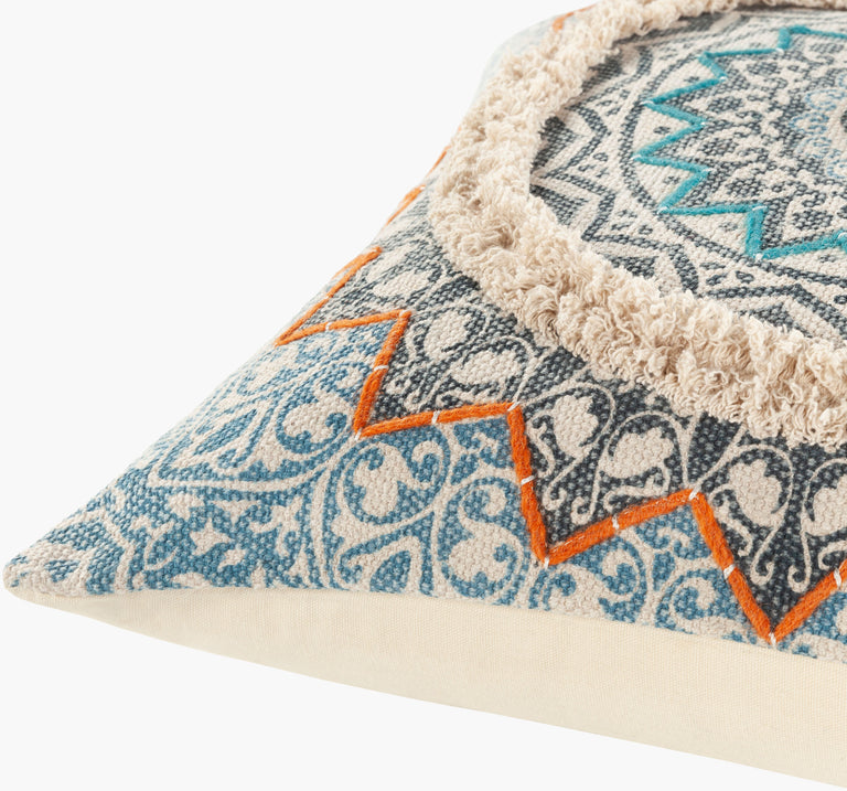 DAYNA | PILLOWS