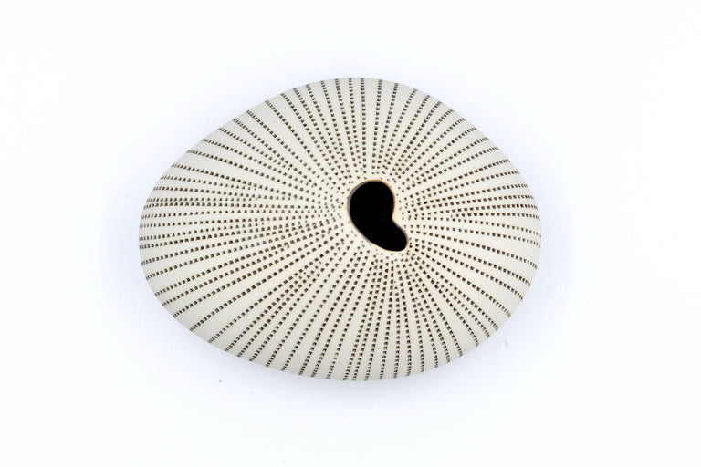 PORCELAIN PEBBLE BUD VASE  •  MX