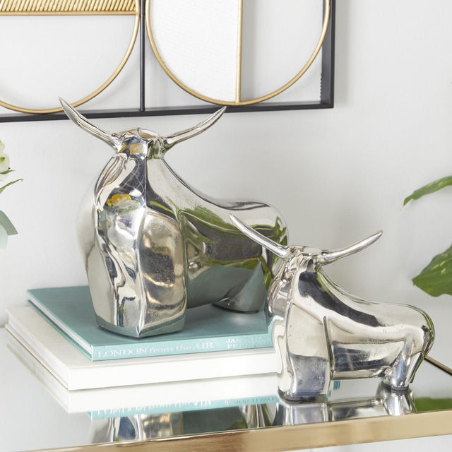 POLISHED SILVER ALUMINUM BULLS | FIGURINE