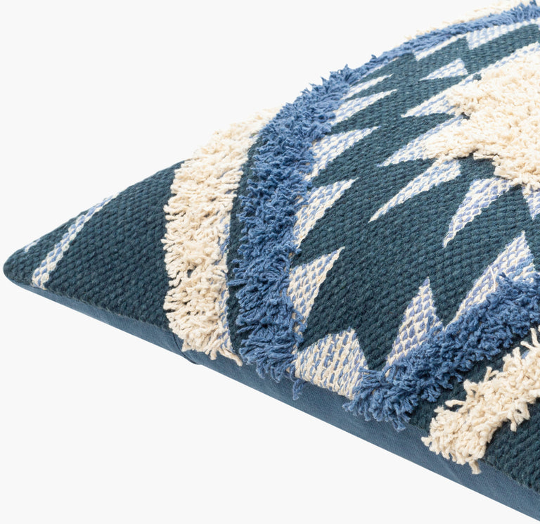 LACHLAN | PILLOWS