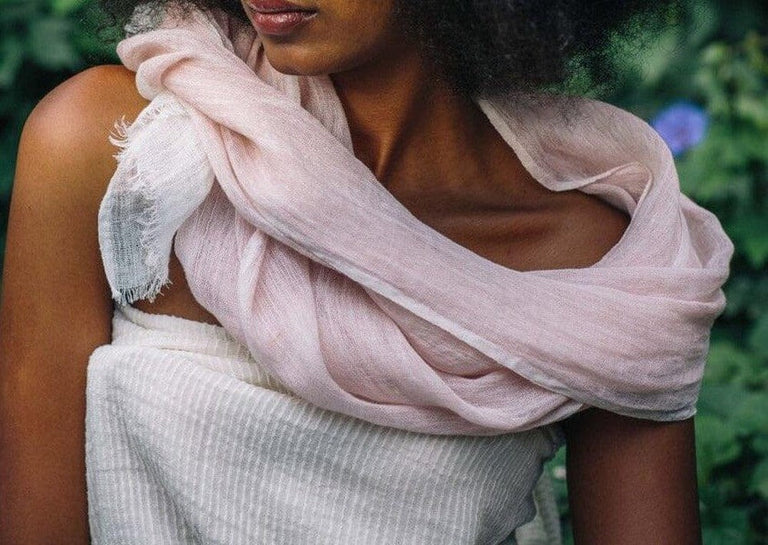 MARIAM HANDWOVEN LINEN SCARF | APPAREL