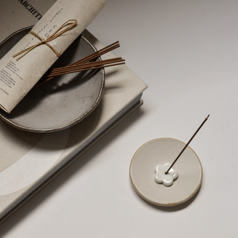 Cedarwood Incense Stick Set 