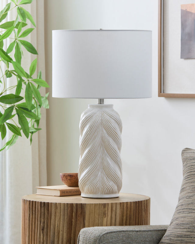 PESCIA TABLE LAMPS | LIGHTING