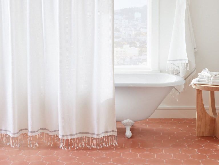 MEDITERRANEAN ORGANIC SHOWER CURTAIN | BEDDING
