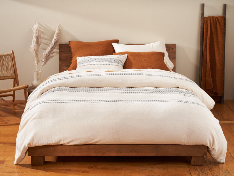 RIPPLED STRIPE ORGANIC DUVET COVER | BEDDING