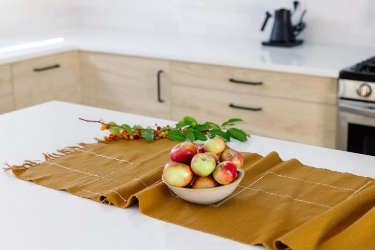 RIFT VALLEY HANDWOVEN ETHIOPIAN COTTON TABLE RUNNER | ENTERTAINING