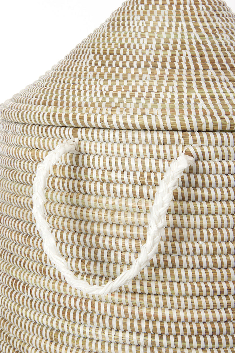 WHITE LAUREL BASKET 30"  (SENEGAL)