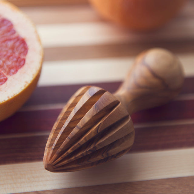 OLIVE WOOD CITRUS PRESS | GADGETS & TOOLS