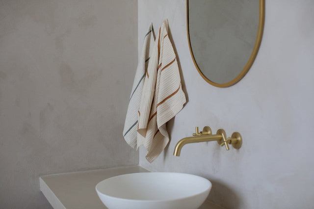 WARI HANDWOVEN ETHIOPIAN COTTON WAFFLE HAND TOWEL | BATH