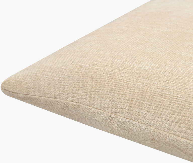 ZUNAIRA | PILLOWS