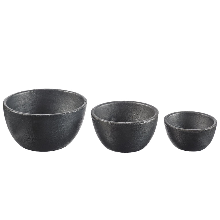 MESABI BOWLS | ENTERTAINING