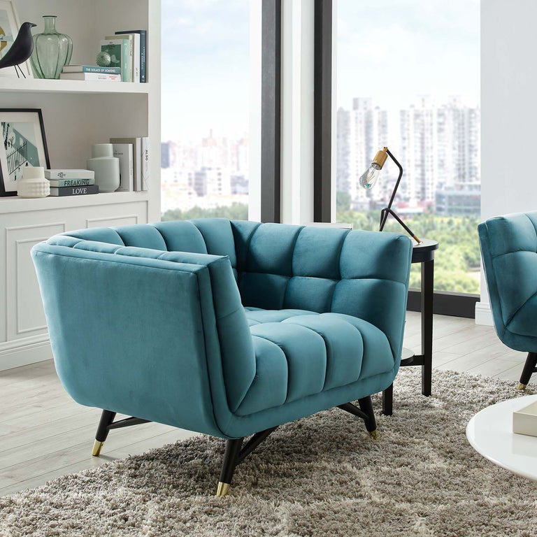 ADEPT SOFAS AND ARMCHAIRS | LIVING ROOM