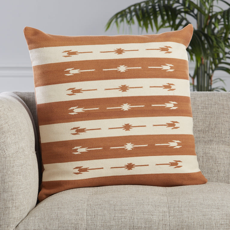 Emani Vanda | Handwoven Pillow from India