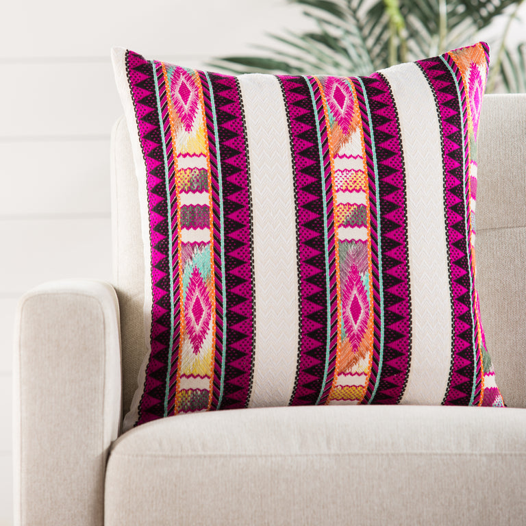 Morada Flamenco |  Pillow from India