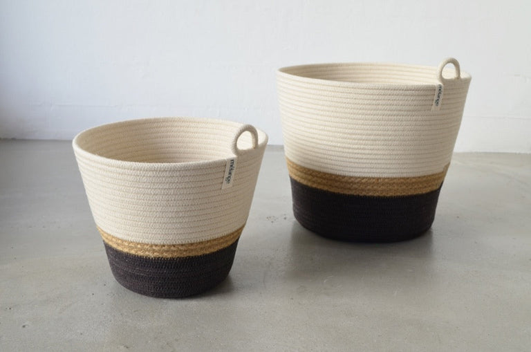 JUTE & BLACK COTTON PLANTERS from SOUTH AFRICA