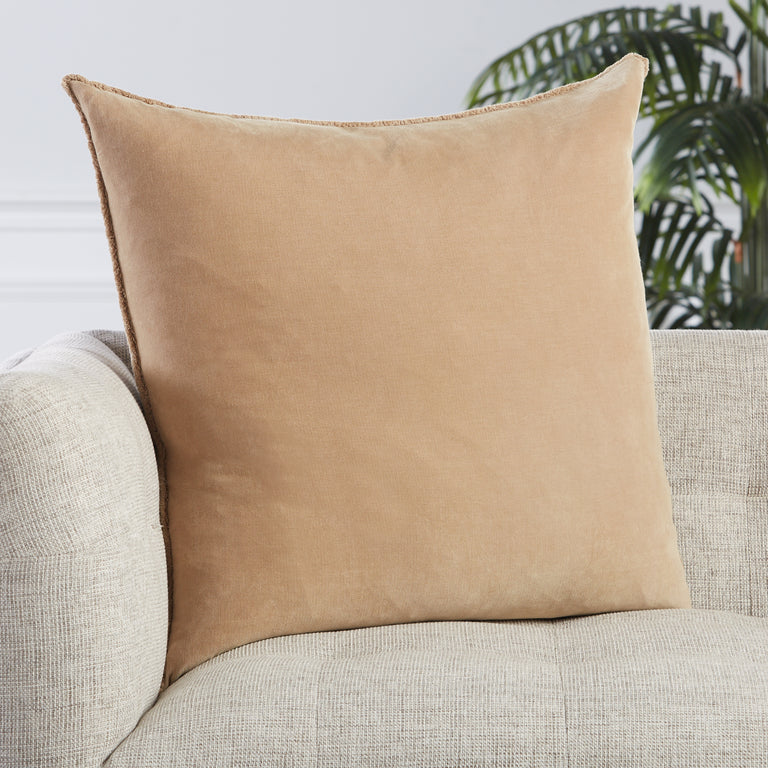 Nouveau Sunbury |  Pillow from India