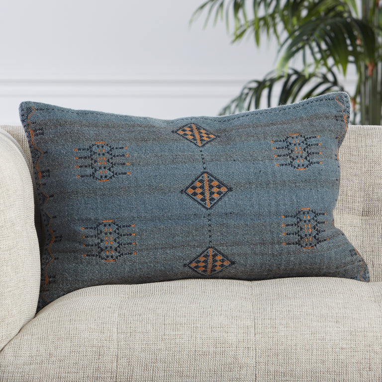 Puebla Tanant |  Pillow from India