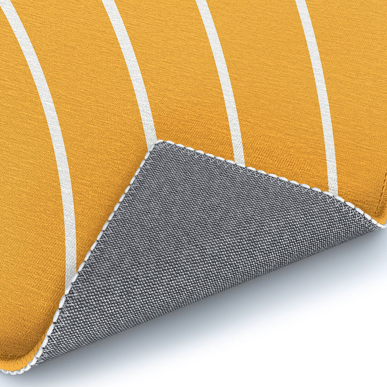 Minimal Line Curvature Gold Area Rug