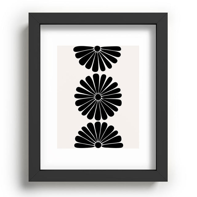 Retro Daisy I Recessed Framing Rectangle