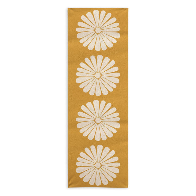 Retro Daisy XIX Yoga Towel