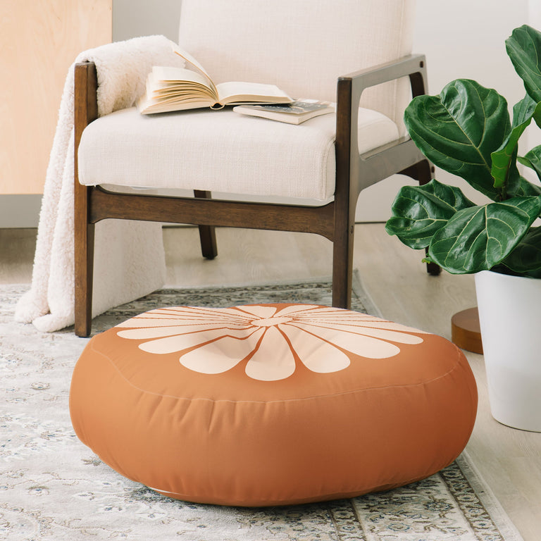 Retro Daisy XXII Floor Pillow Round